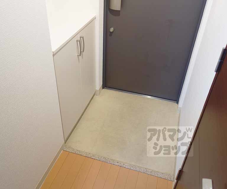 アクロス京都西大路の玄関写真