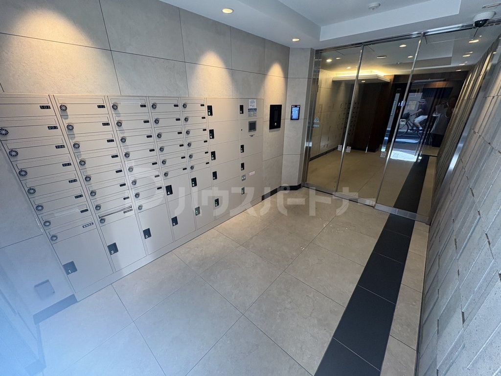 都営大江戸線 門前仲町駅 徒歩5分 5階建 築4年の外観写真