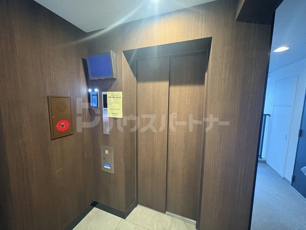 都営大江戸線 門前仲町駅 徒歩5分 5階建 築4年の外観写真