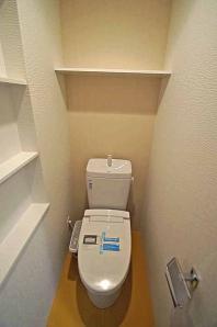 地下鉄箱崎線 貝塚駅 徒歩10分 15階建 築11年のトイレ写真