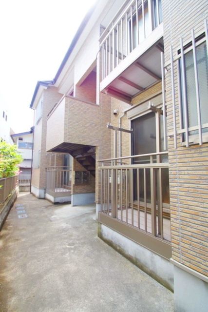 エントランス　★お部屋探しはタウンハウジング稲田堤店まで★