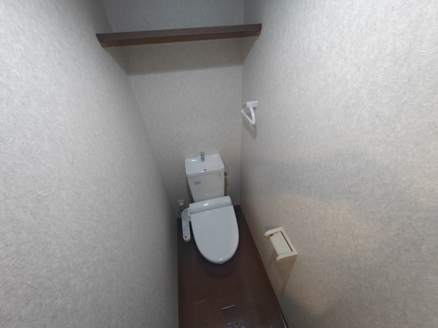 BONDBLD.IIIのトイレ写真