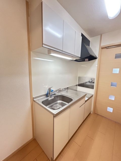 ウインズコートのキッチン写真