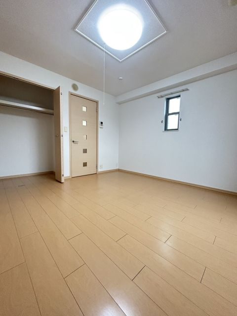 ウインズコートの居間写真