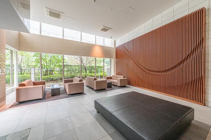 ＪＲ山手線 目黒駅 徒歩9分 10階建 築15年の外観写真
