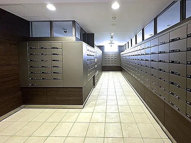 ＪＲ山手線 目黒駅 徒歩9分 10階建 築15年の外観写真