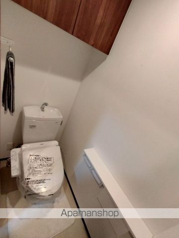 ＪＲおおさか東線 城北公園通駅 徒歩2分 10階建 築5年のトイレ写真