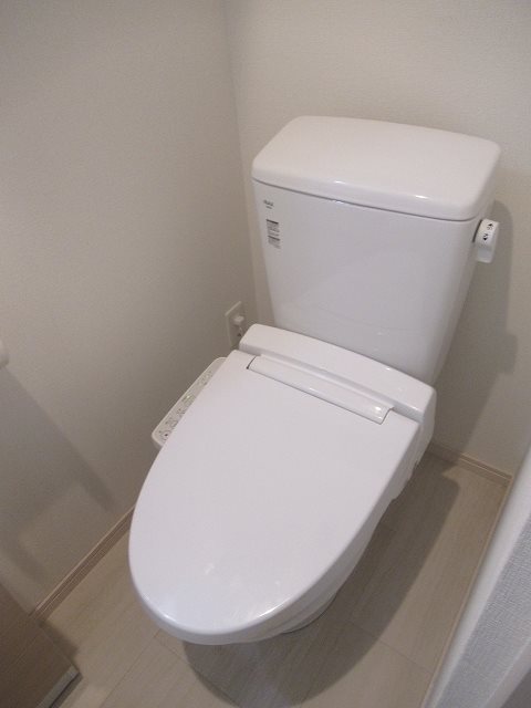 REXZY西川口AZIIのトイレ写真