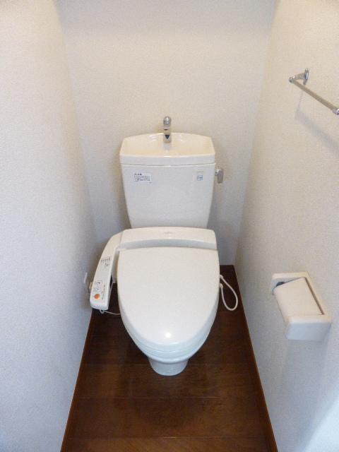 トイレ　※他号室写真