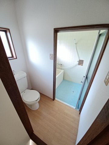 リバーサイドハイツB棟のトイレ写真