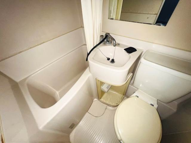 神崎ビルのトイレ写真