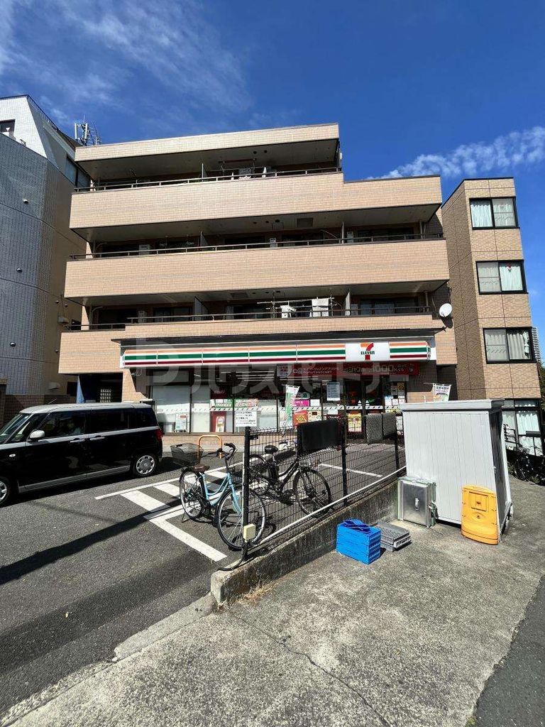 コンビニ　セブンイレブン 東中野末広橋店（コンビニ）まで990m