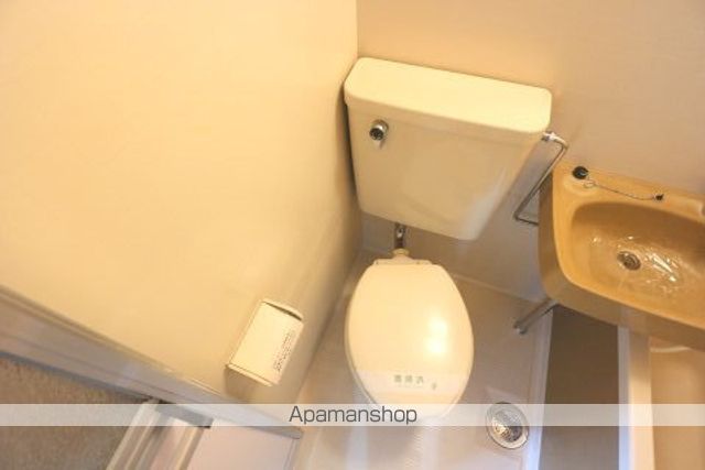 京阪本線 森小路駅 徒歩3分 4階建 築38年のトイレ写真