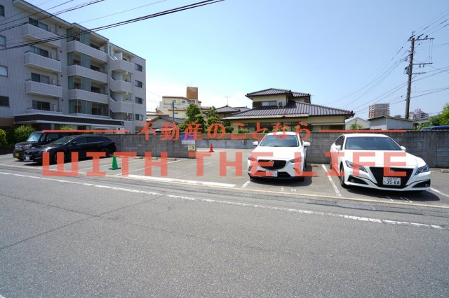 駐車場　駐車場完備です