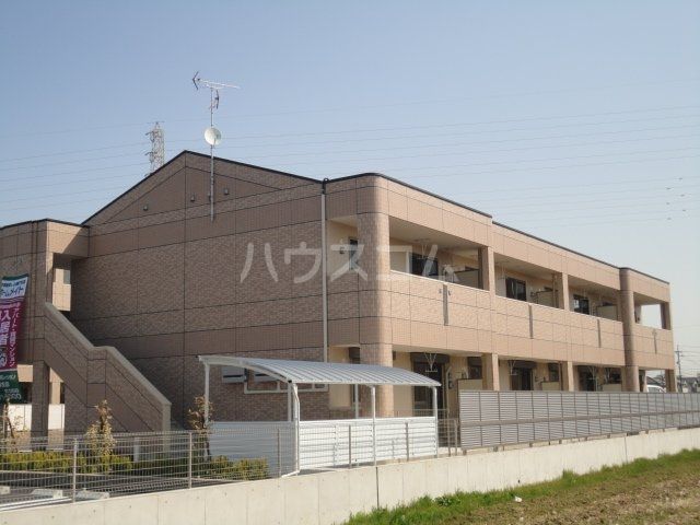 Wisteria 六条IIの外観写真