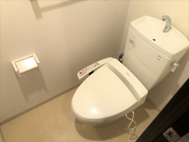 スパシエルクス西川口のトイレ写真