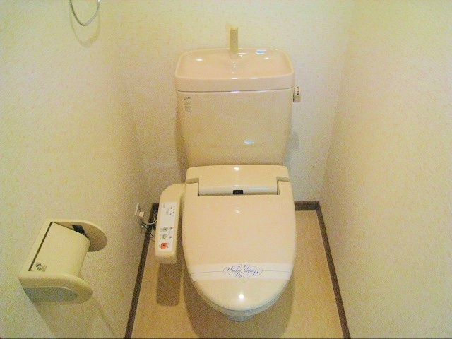 トイレ　ウォシュレット