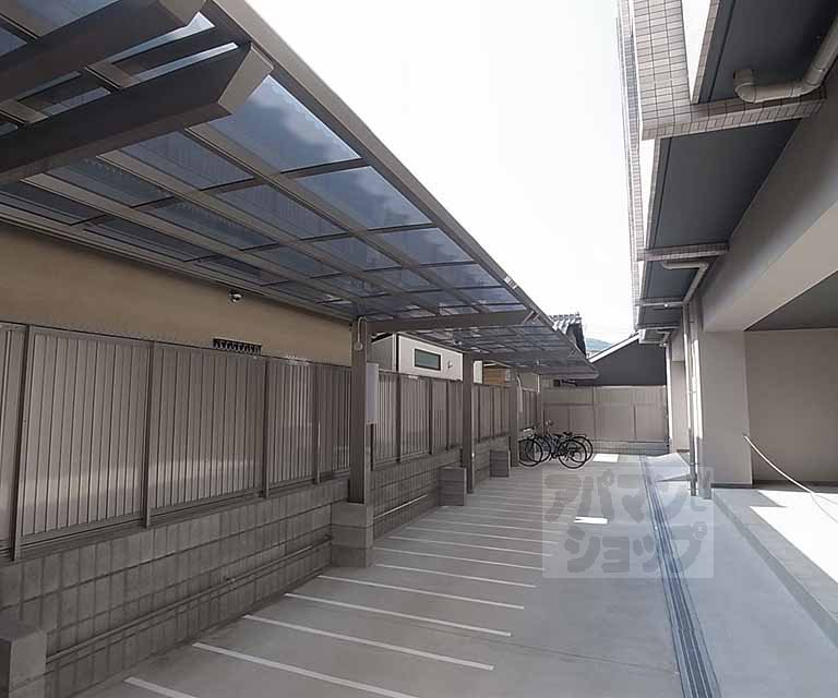 地下鉄烏丸線 北大路駅 徒歩23分 4階建 築13年の外観写真