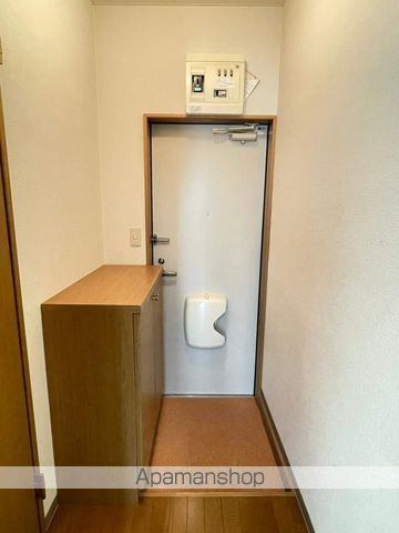 RichOak七番館の玄関写真