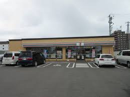 コンビニ　セブンイレブン札幌発寒11条店（コンビニ）まで232m