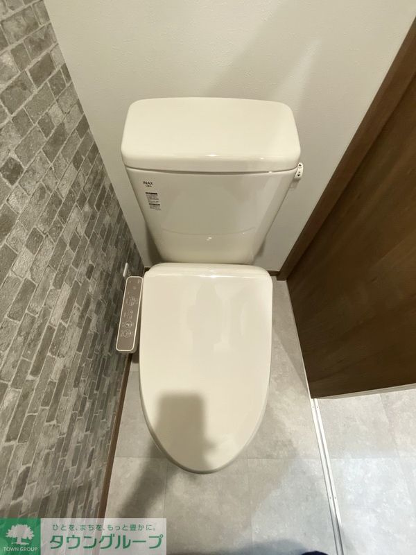 ＪＲ武蔵野線 新座駅 徒歩6分 3階建 築4年のトイレ写真