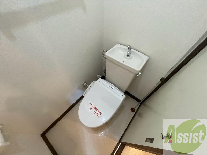 トイレ　トイレです。ウォシュレット付を探している方、おすすめです！