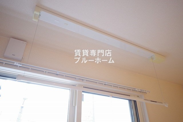 その他　便利な室内物干し！