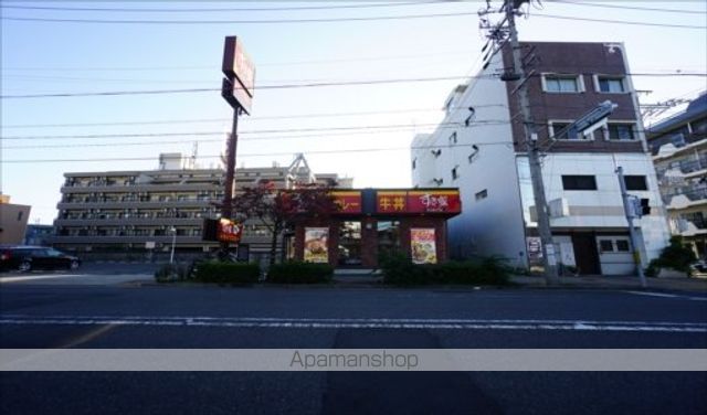 飲食店　すき家（飲食店）まで110m