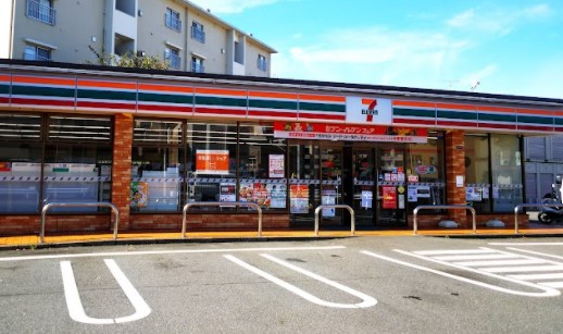 コンビニ　セブンイレブン 川崎中野島4丁目店（コンビニ）まで148m