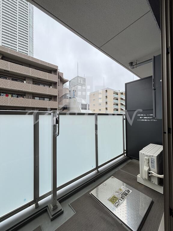 地下鉄四つ橋線 本町駅 徒歩4分 15階建 築13年の内装写真