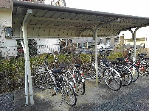 その他共有部分　駐輪場完備
