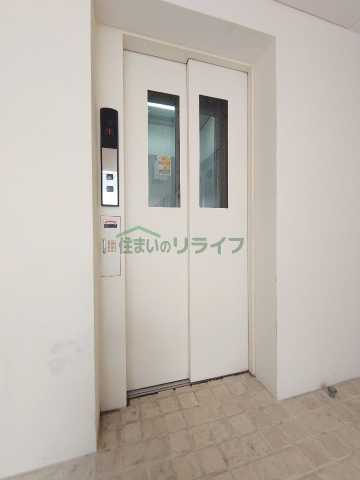 その他　ヤサビアン