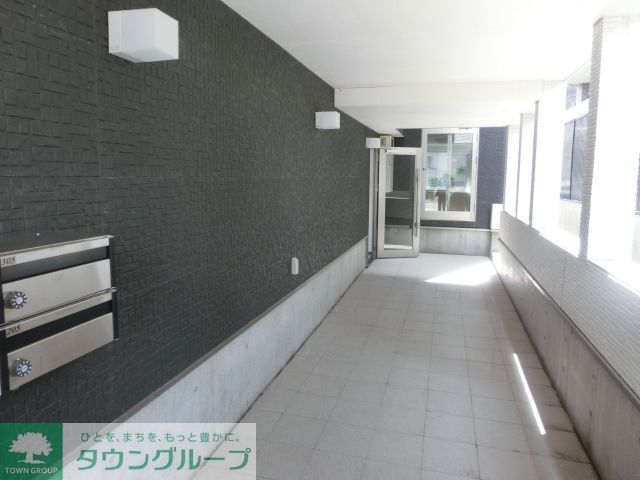 東武伊勢崎線 竹ノ塚駅 徒歩10分 3階建 築13年の外観写真