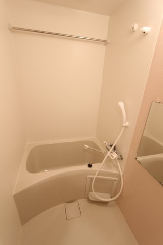 バス・シャワールーム　同タイプ参考写真 他部屋参照