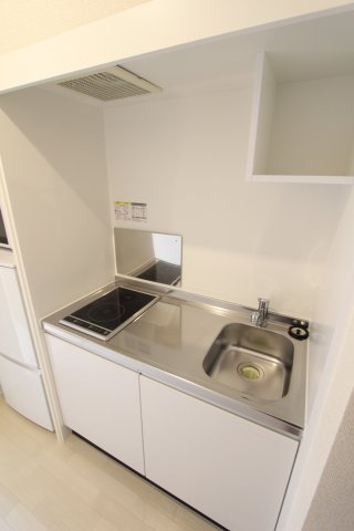キッチン　同タイプ参考写真 他部屋参照