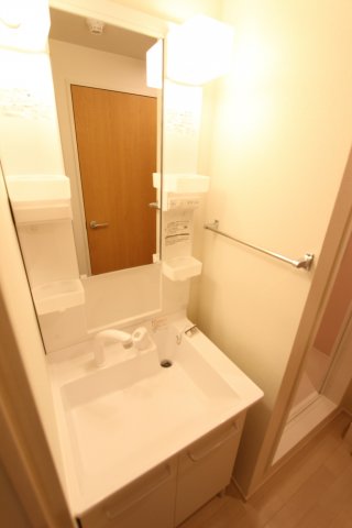 洗面設備　同タイプ参考写真 他部屋参照
