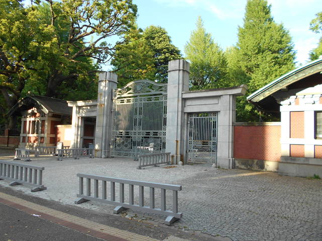 大学・短大　東京大学（大学・短大）まで350m