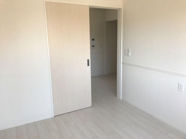 その他　洋室5帖