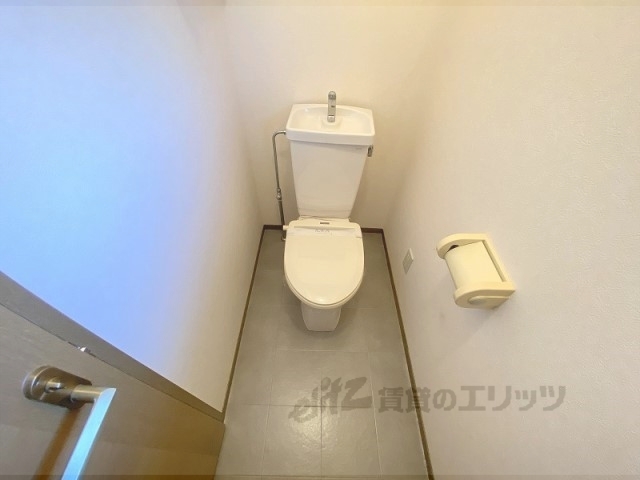 ハイカムール西賀茂のトイレ写真