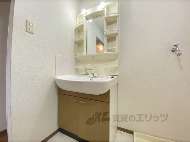 ハイカムール西賀茂の内装写真