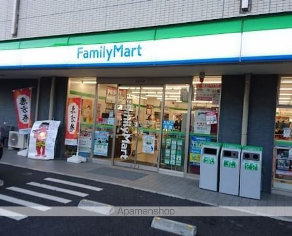 コンビニ　ファミリーマート大田本羽田二丁目店（コンビニ）まで186m