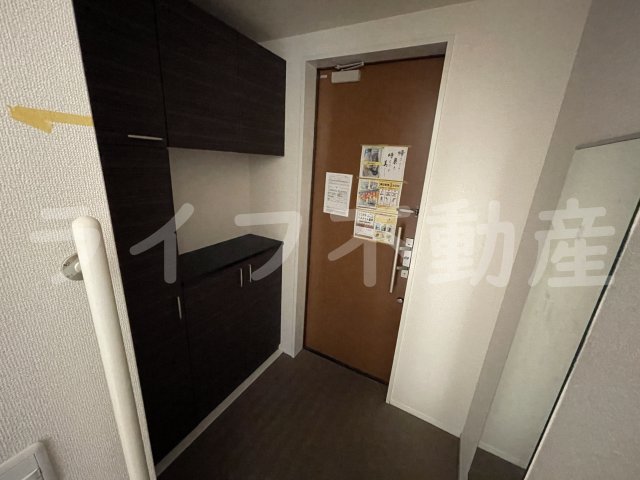 玄関　収納もある玄関です