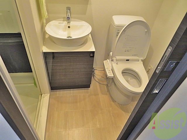 洗面設備　洗面脱衣所になります。こちらで脱衣などをどうぞ＾＾