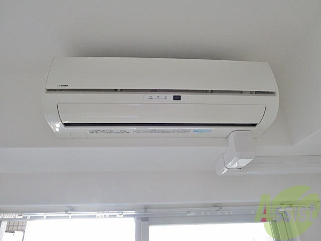 その他設備　エアコン付きのお部屋になります。夏場冬場は助かりますね☆