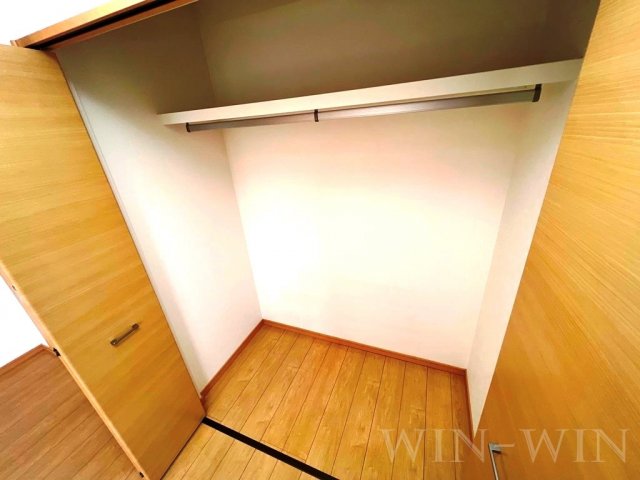 収納　イメージ（同建物内別部屋の写真です）