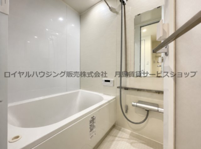 バス・シャワールーム　※別部屋参考写真