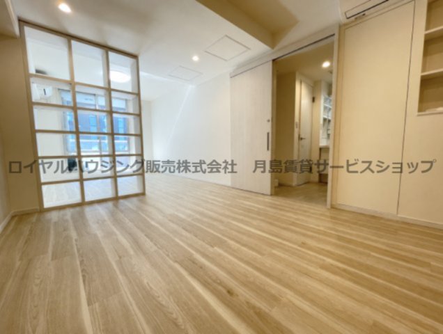 居室・リビング　※別部屋参考写真