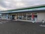 コンビニ　ファミリーマート山梨学院大学前店（コンビニ）まで2397m