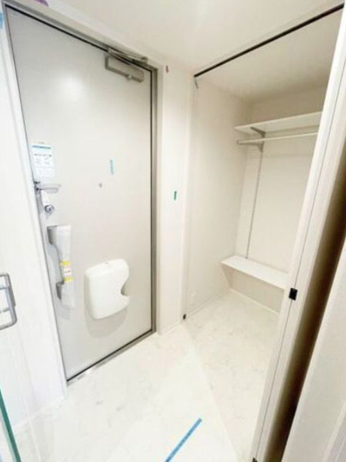玄関　シンプルで使いやすい玄関です