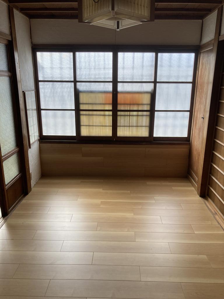 谷町六丁目貸家の内装写真